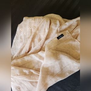 Stella and Dot scarf  Gold blush Gently loved.. Great condition